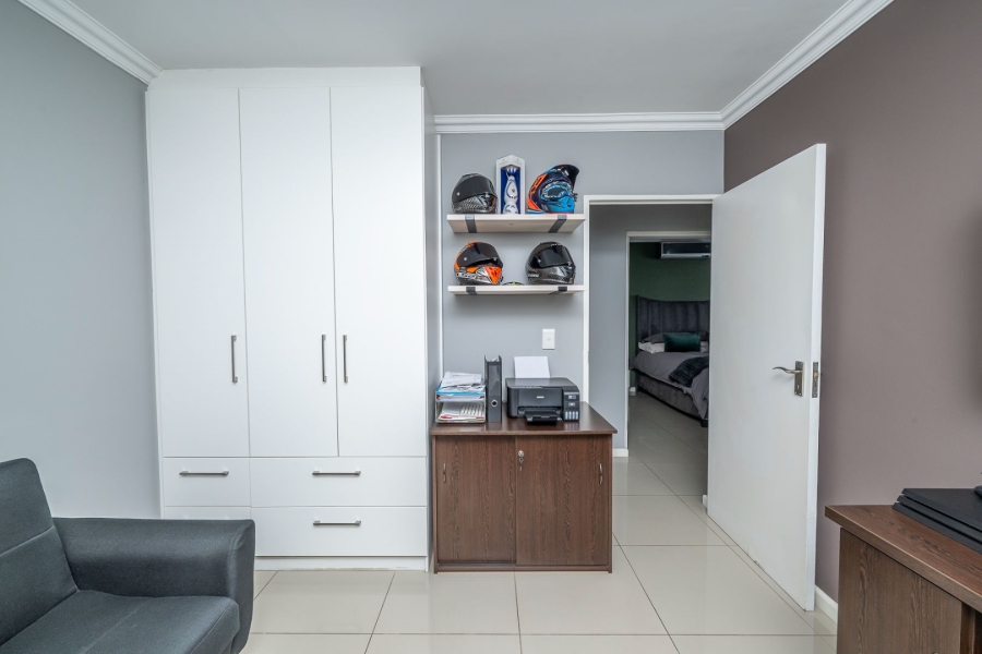 To Let 3 Bedroom Property for Rent in Zonnendal Western Cape